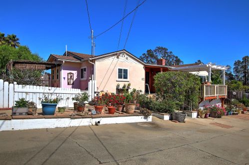 4455 La Paloma Ave, Santa Barbara, CA 93105-9719