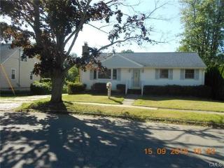 541 Franklin Ave, Stratford, CT 06614-4639