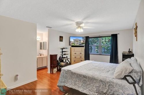 11936 12 St, Hollywood FL 33026-4359 exterior