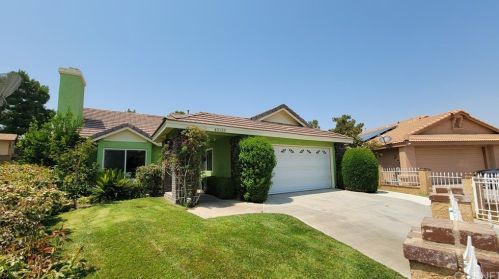 45135 Loma Vista Dr, Lancaster, CA 93535-1102