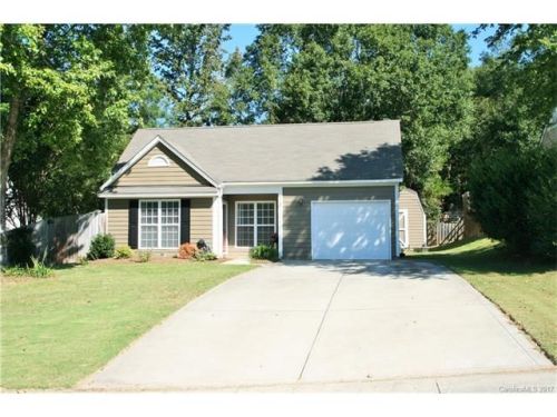 12324 Danby Rd, Pineville NC  28134-8121 exterior