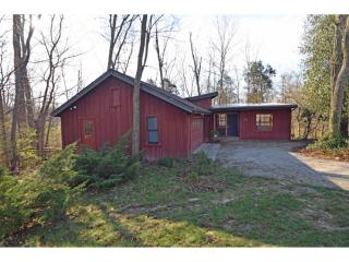 4934 Beechwood Rd, Cincinnati, OH 45244-1243