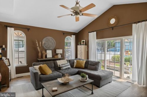 482 Center Ave, Runnemede NJ  08078-1536 exterior