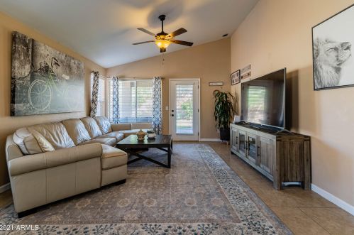 4205 Creosote Dr, Cave Creek AZ  85331-3813 exterior