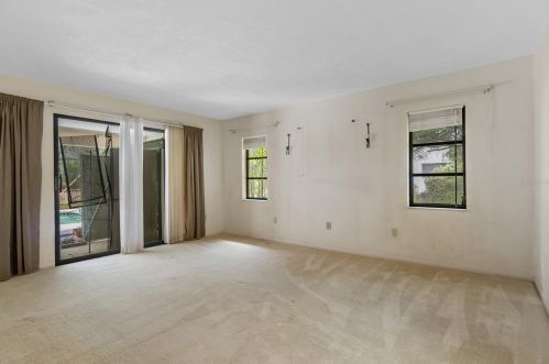 114 Oak Village Blvd, Homosassa FL  34446-5544 exterior