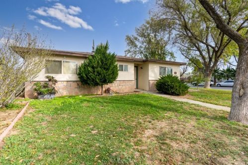 348 Orange Ave, Los Banos, CA 93635-3113