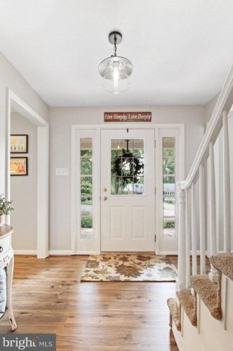 43 Crosswind Dr, Shrewsbury, PA 17361-1842