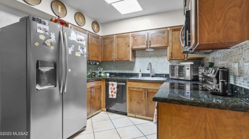 1176 Zircon Ct, Nogales, AZ 85648-3310