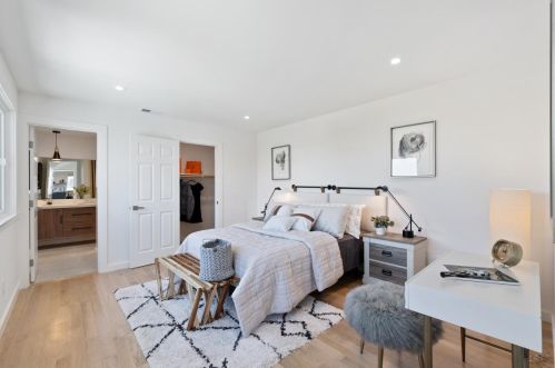 347 Paramount Dr, Millbrae CA  94030-1324 exterior
