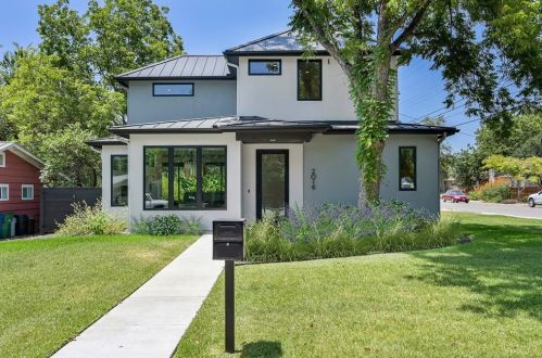 2019 Brentwood St, Austin TX  78752-4105 exterior