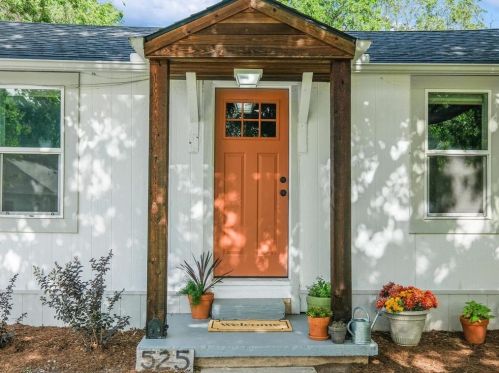 525 Rose St, Denton, TX 76209-4343