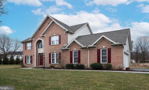38 Nye Rd, Swatara, PA 17033-2683