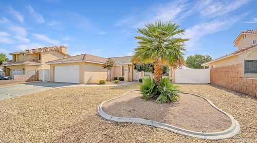 13079 Quiet Canyon Dr, Victorville, CA 92395-8689