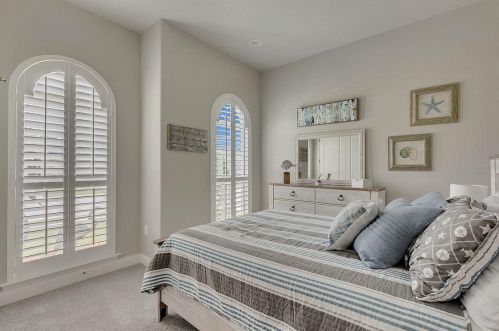 1017 Stoney Creek Dr, Lakeland FL  33811-2329 exterior