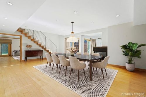 4750 Iselin Ave, Bronx NY  10471-3324 exterior