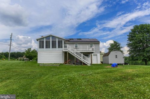 100 Morningside Dr, Red Lion, PA 17356-8807