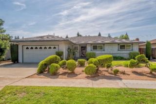 6257 Anna St, Fresno, CA 93710-5305