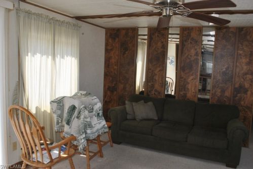 4823 Flamingo Dr, Saint James City FL  33956-2818 exterior