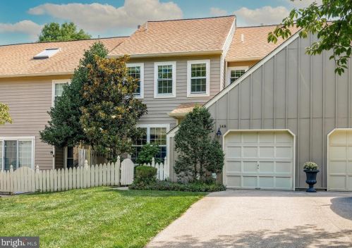 148 Orchard Ct, Blue Bell, PA 19422-2813