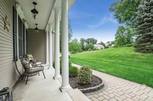 25 Northridge Ct, Hackettstown NJ  07840-5684 exterior