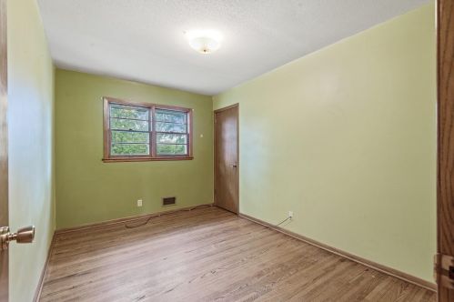 3800 Pierce St, Minneapolis MN  55421-4021 exterior