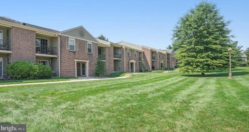 90 Ramsgate Ct, Blue Bell, PA 19422-2551