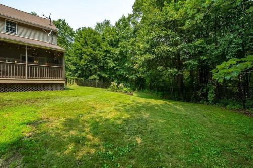 15 Chabot St, Somersworth NH  03878-1302 exterior