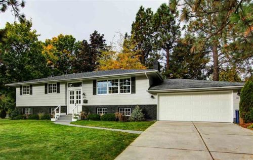 4026 Cook St, Spokane WA  99223-4424 exterior