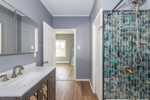 35 Harrison St, Wantage NJ  07461-2119 exterior