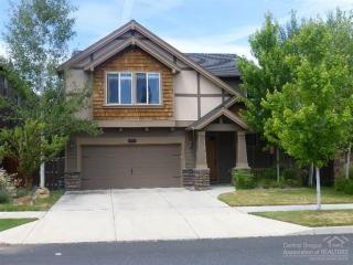 20552 Jacklight Ln, Bend OR  97702-2971 exterior