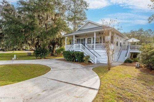 2921 Waters Edge Ct, Beaufort, SC 29902-4388