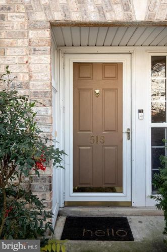 513 Boxborough Dr, Wilmington, DE 19810-1459