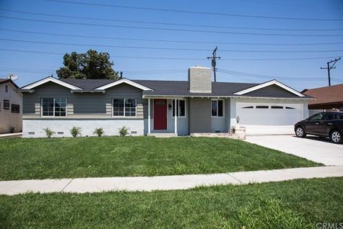 2227 Crestwood Ln, Anaheim, CA 92804-6425