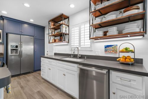 763 Snapdragon St, Encinitas CA  92024-3347 exterior