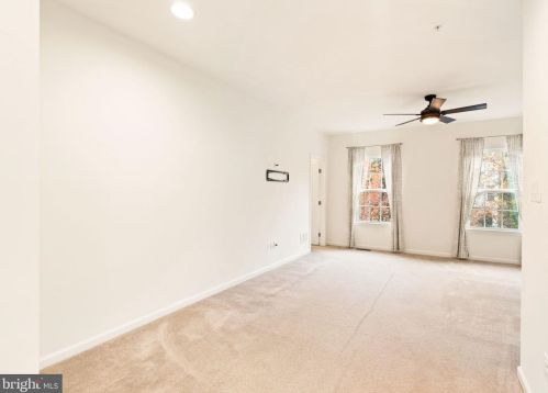 7542 Brunson Cir, Gainesville VA  20155 exterior