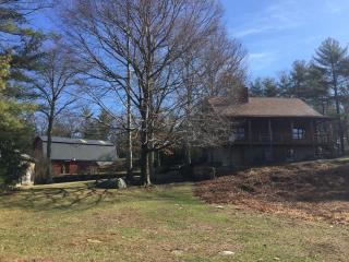 106 Paddock Rd, Rutland, MA 01543-2048