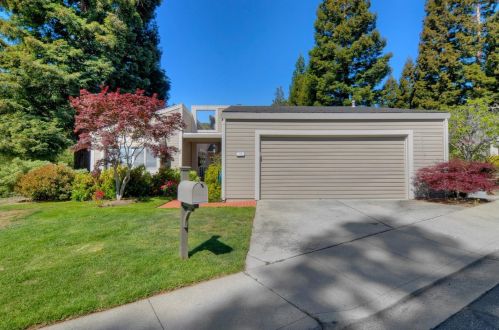 13 Alverno Ct, Redwood City CA  94061-1825 exterior