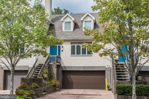 7 Exeter Ct, Princeton NJ  08540-7000 exterior