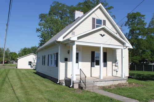 647 Harrison St, Washington Ch, OH 43160-1849