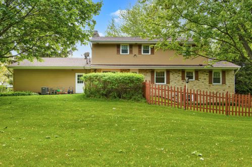 12510 Portland Ave, Thiensville WI  53092-2633 exterior