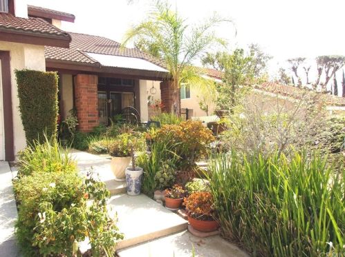 2004 Cumberland Dr, West Covina, CA 91792-1522