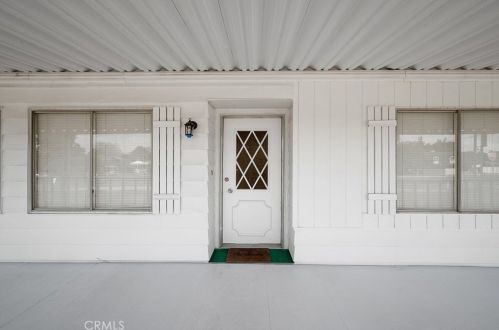 19841 Grand Ave, Lake Elsinore CA  92530-6432 exterior