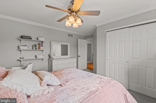 224 Shelly Dr, Collegeville PA  19426-2667 exterior