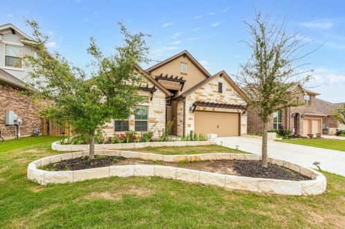 809 Garner Park Dr, Georgetown TX  78628-7234 exterior