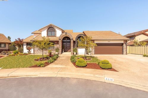 4310 Feldspar Ct, Union City, CA 94587-3944