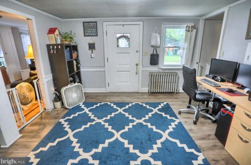 700 Erie St, Water Gap, PA 17018-9498