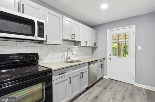 3627 Marshall St, Philadelphia PA  19140-4414 exterior