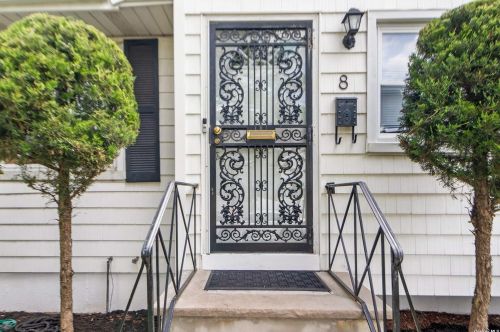 8 Newton Pl, Roosevelt NY  11575-2227 exterior