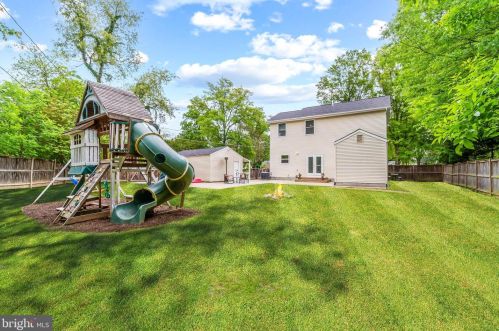 3026 Fairmont St, Falls Church VA  22042-1309 exterior