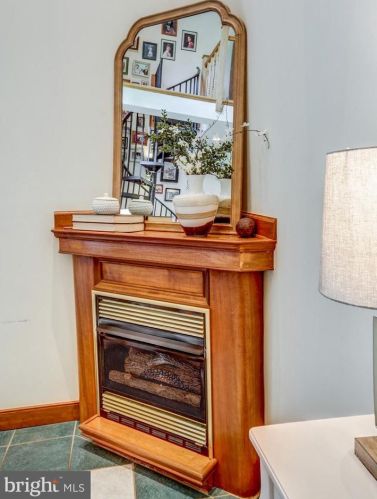 210 Hoernerstown Rd, Hummelstown PA  17036-9503 exterior